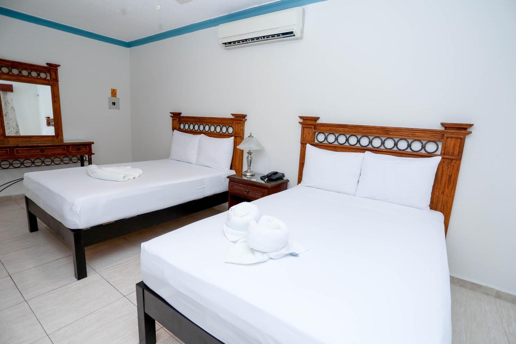 Hotel Avenida Cancún Buitenkant foto