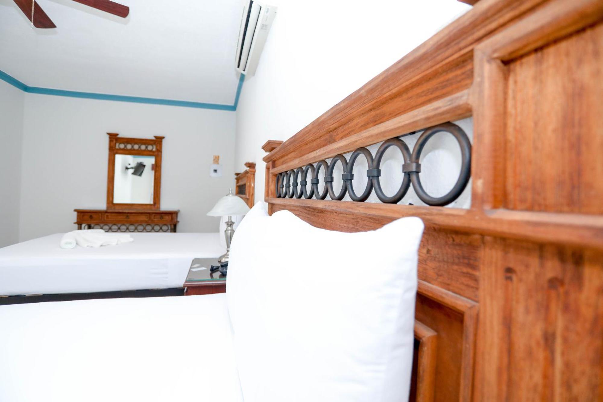Hotel Avenida Cancún Buitenkant foto