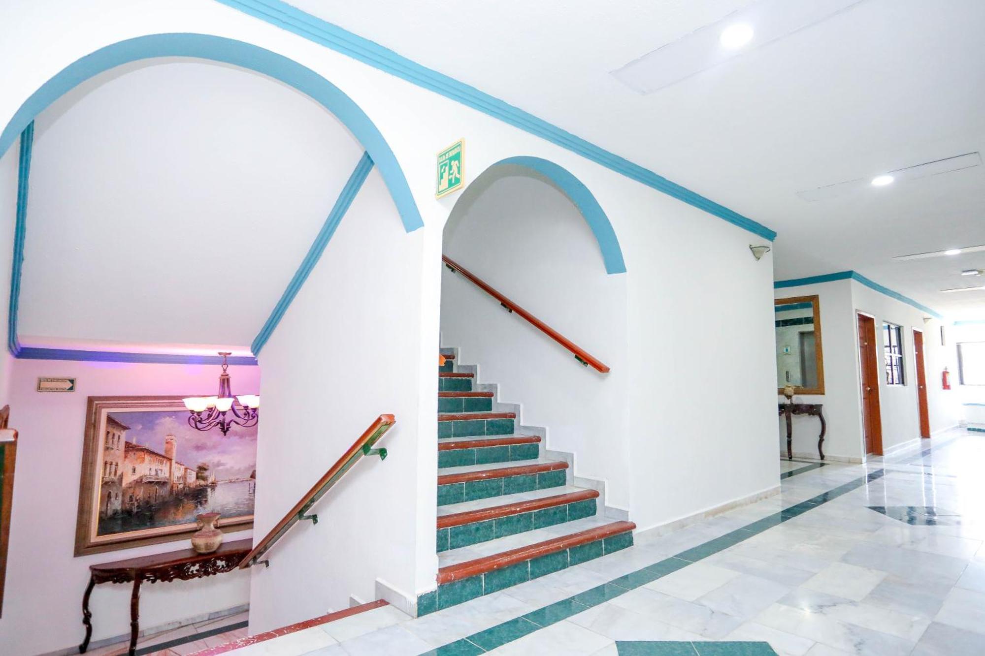 Hotel Avenida Cancún Buitenkant foto
